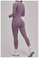 Ensemble 3 pièces de sport sans couture à dos croisé avec logo personnalisé, effet fessier galbé, comprenant veste, débardeur et leggings extensibles