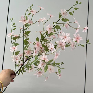 Vente en gros de <span class=keywords><strong>fleurs</strong></span> artificielles en soie à longues branches colorées fausses <span class=keywords><strong>fleurs</strong></span> sauvages pour la décoration de mariage - Product Image 4