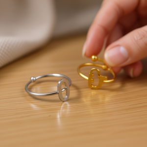 Anello in acciaio inossidabile con lettera O, gioielli alla moda per donne e uomini, misura 6 - Product Image 3