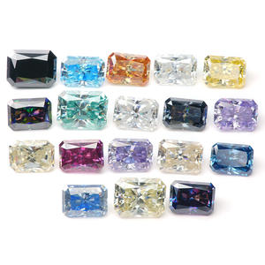 Moissanite Goldleaf taille radiant, pierre synthétique en vrac de couleur vive (rouge, vert, noir, jaune) pour la joaillerie - Product Image 2