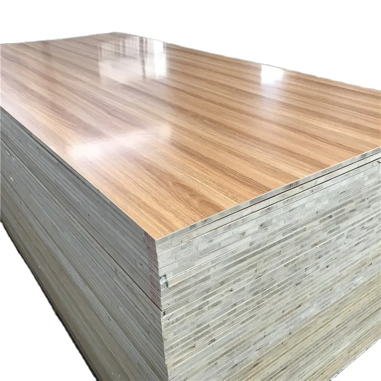 Günstiger Preis 18mm Block board/Holzblock platte für Möbel