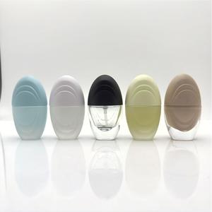 <strong>Custom</strong> Logo 30ml Shell-shaped Foundation Bottle Glass <strong>Essence</strong> Bottle Cosmetic Lotion Refill Bottle - Product Image 1
