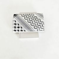 Écharpe Shemagh pour hommes musulmans arabes, logo personnalisé, style turban carré, motif ethnique à carreaux, fabriquée en tissu maille polyester, 140 x 140 cm