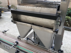 Machine de comptage et d'embouteillage automatique à grande vitesse, équipement électronique de comptage et de remplissage de comprimés et de capsules - Product Image 5