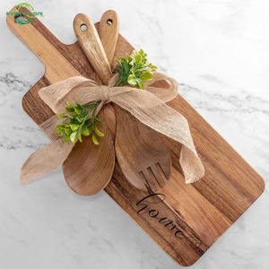 Première maison <span class=keywords><strong>cadeau</strong></span> idéal nouveaux cadeaux de pendaison de crémaillère fourchette en bois cuillère planches à découper ensemble - Product Image 1
