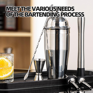 Juego de Coctelería de 5 Piezas de 26 oz - Mezclador de Martini con Colador, Jigger, Pinzas para Hielo y Guía para Vino |   Kit de Herramientas de Bar para Principiantes (Plateado) - Product Image 4