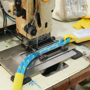 Harnais de sécurité complet personnalisé pour le <span class=keywords><strong>travail</strong></span> en hauteur et l'escalade, équipement de protection contre les chutes - Product Image 3