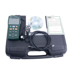 Testeur de puissance solaire portable Xtester TES-132, plage 400-1Knm, 2000W/m², 634Btu/(ft²h), carte 2G USB, 1 an - Product Image 4