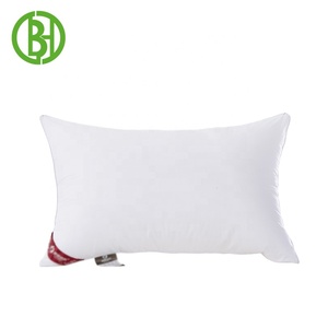 Barato al por mayor 100% de <span class=keywords><strong>fibra</strong></span> de poliéster alternativa pequeño Hotel de diseño de microfibra de hospital almohada - Product Image 6