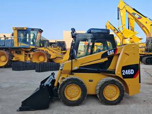 รถตักล้อยางมือสอง CAT 246D ระบบไฮดรอลิกเดิมๆ ใช้งานได้ดี รถตักขนาดเล็กยี่ห้อ Caterpillar จากอเมริกา สภาพดี - Product Image 6
