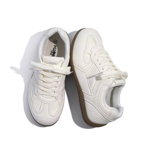 Baskets rétro allemandes pour femmes, légères, rehaussantes de 1,5 cm, tendance, à lacets, style marche, vente en gros - Product Image 3
