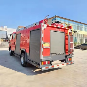 Camión <span class=keywords><strong>de</strong></span> <span class=keywords><strong>Bomberos</strong></span> Isuzu ELF <span class=keywords><strong>de</strong></span> Doble Cabina con Tanque <span class=keywords><strong>de</strong></span> Agua y Espuma <span class=keywords><strong>de</strong></span> 4000L, Mini Camión <span class=keywords><strong>de</strong></span> <span class=keywords><strong>Bomberos</strong></span> para Rescate <span class=keywords><strong>de</strong></span> Emergencia Rural y Municipal - Product Image 6