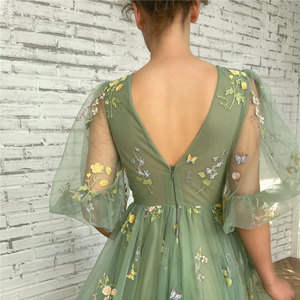 Vestido de Noche Largo y Sexy para Mujer, Estilo Europeo y Americano, Verde, Bordado Floral, Chifón, Mangas Abullonadas, Cuello en V - Product Image 4