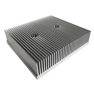 Dissipateur thermique en aluminium extrudé personnalisé de haute qualité 120(L)*30(H)*110(C)mm – Profilés en aluminium sur mesure - Product Image 3