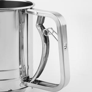 <span class=keywords><strong>ตะแกรง</strong></span>ร่อนแป้งสแตนเลสขัดเงาคุณภาพสูง 5 ถ้วย แบบมือหมุน 2 ชั้น เป็นมิตรกับสิ่งแวดล้อม ใช้กับ<span class=keywords><strong>เตา</strong></span><span class=keywords><strong>อบ</strong></span>ได้ - Product Image 3