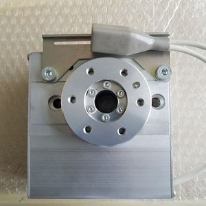 Mesa Giratoria Eléctrica SMC LER50J 1 R16N1 con Motor Paso a Paso y Instalación para Uso Industrial - Product Image 1