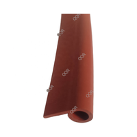 L'usine personnalise des bandes d'étanchéité en caoutchouc fluoré de forme spéciale de haute qualité, fournit des services de coupe, marque QQR, modèle SPC