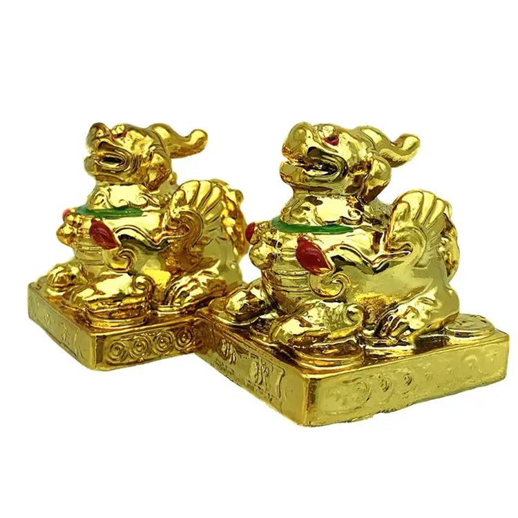 Feng Shui Pi Yao/Pi Xiu (Gift Bag) (Gold) resin statue