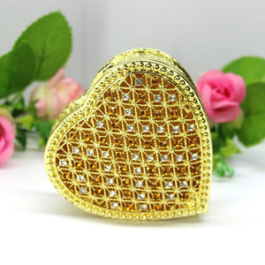 Шкатулка для украшений SHINNYGIFTS в форме сердца, с эмалью, прочная, с магнитной застежкой, для женщин, металлическая, с камнями-стразами - Product Image 3