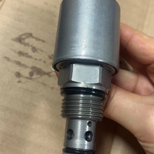 Vanne directionnelle à solénoïde Hydac WS10Z 01M C N 24DG Allemagne – Composant de commande hydraulique haute pression - Product Image 1