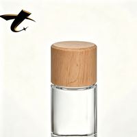 Bouteille en verre transparente pratique pour spiritueux, facile à remplir et à stocker pour diverses boissons alcoolisées et non alcoolisées