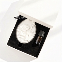Diffuseur d'arômes Finru en pierre, fleur en porcelaine faite à la main, désodorisant suspendu pour voiture et armoire, parfum d'intérieur, huile essentielle
