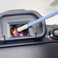 Le kit de nettoyage ultime pour capteur et objectif comprend des écouvillons, une solution, une brosse et des outils en microfibre