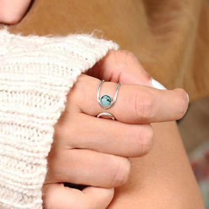 Anello Geometrico A089 in Argento Sterling 925 con Turchese Incastonato, Gioiello Unisex Vintage - Product Image 5