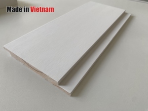 Panneau mural en MDF blanc apprêté, structure réversible Shiplap, matériaux en épicéa et pin écossais, revêtement mural Shiplap, lambris mural Shiplap - Product Image 1