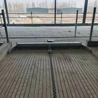 Unité de raclage de canaux au sol pour machine de collecte des déchets de laiterie en béton