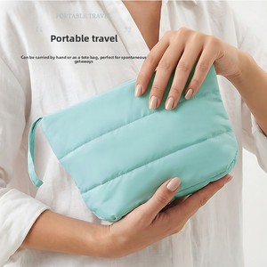 Sac cosmétique personnalisé d'usine OEM, trousse de maquillage mignonne, trousse de toilette pour femmes - Product Image 3