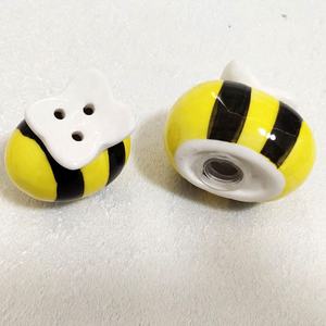 Ywbeyond mamma e io intendevo per il miele delle api sale in ceramica e pepiera Set souvenir di nozze ospiti - Product Image 6