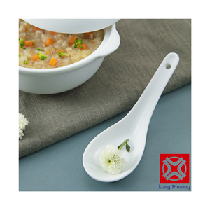 Cuchara curvada de porcelana blanca de alta calidad, cuchara de sopa de lujo para Hotel, restaurante, proveedor de grupo Long Phuket - Product Image 1