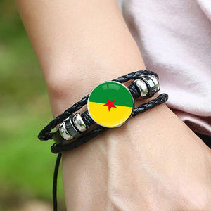 80 modèles de bijoux : épingles à cravate, broches, anneaux, boutons de manchette, colliers, bracelets, boucles d'oreilles, porte-clés, ensemble de bijoux avec drapeau et carte de la Guyane Française - Product Image 3