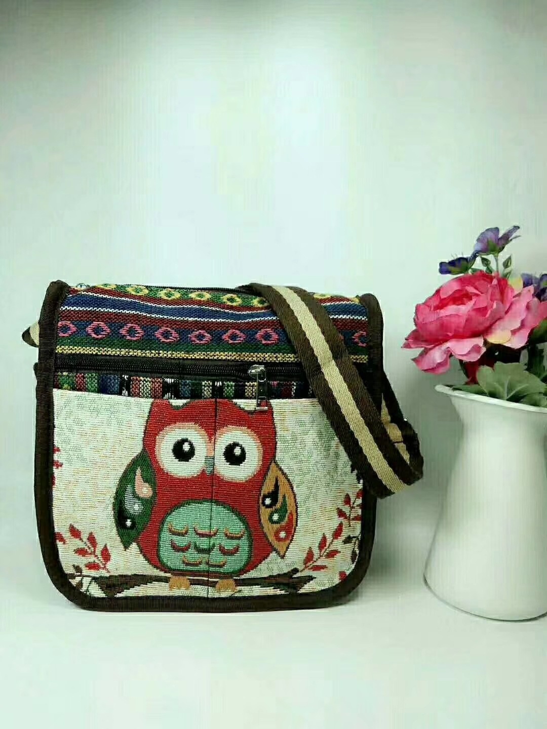 Owl Jacquard Three-Compartment Crossbody Bag