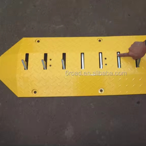 แผ่นกั้นความเร็วโลหะ, ตะปูเหล็กติดถนน - Product Image 1