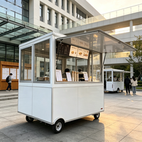 Remolque de Comida Comercial con Ventana de Vidrio y Estación de Máquina de Espresso para Café Latte en el Parque Tecnológico de Seattle