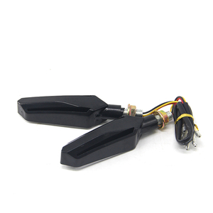 Autodragons Luz LED de Freno y Señal de Giro para Motocicleta 12V, DRL Secuencial de Flujo, 24 LED Universal para Motocicletas - Product Image 2