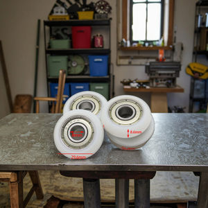 Para Puertas Correderas Y Ventanas Diversos Tipos De Rodillos De Acero Y Nylon Para Puertas De Cristal - Product Image 3