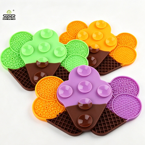 Alfombrillas de silicona para lamer para perros y gatos, alfombrilla de alimentación lenta, venta al por mayor, envío rápido en 3 días, 4 colores en stock, alfombrilla de alimentación para mascotas - Product Image 3