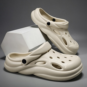 Chaussures d'eau unisexes, sandales respirantes perforées, bout fermé, antidérapantes, pour sport de plein air, talon bas de 4 cm, taille 36-45, couleur unie - Product Image 1