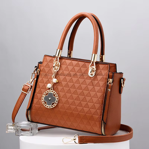 New Wholesale Luxury Leather Fashion Quilted Leather Handbags Large Capacity Women's Shoulder <b>Bags</b> - Product Image 4