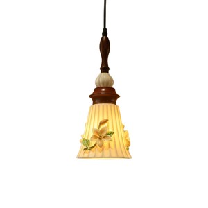 Lámpara colgante de cerámica vintage, lámpara Led redonda de un solo cabezal para techo del hogar, iluminación para pasillo y dormitorio de estilo del sudeste asiático - Product Image 5
