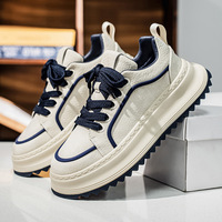 Baskets décontractées pour hommes, nouvelle collection automne, style coréen, tendance, durables, rehaussantes, à semelle épaisse, tige en PU, semelle extérieure en PVC, à lacets