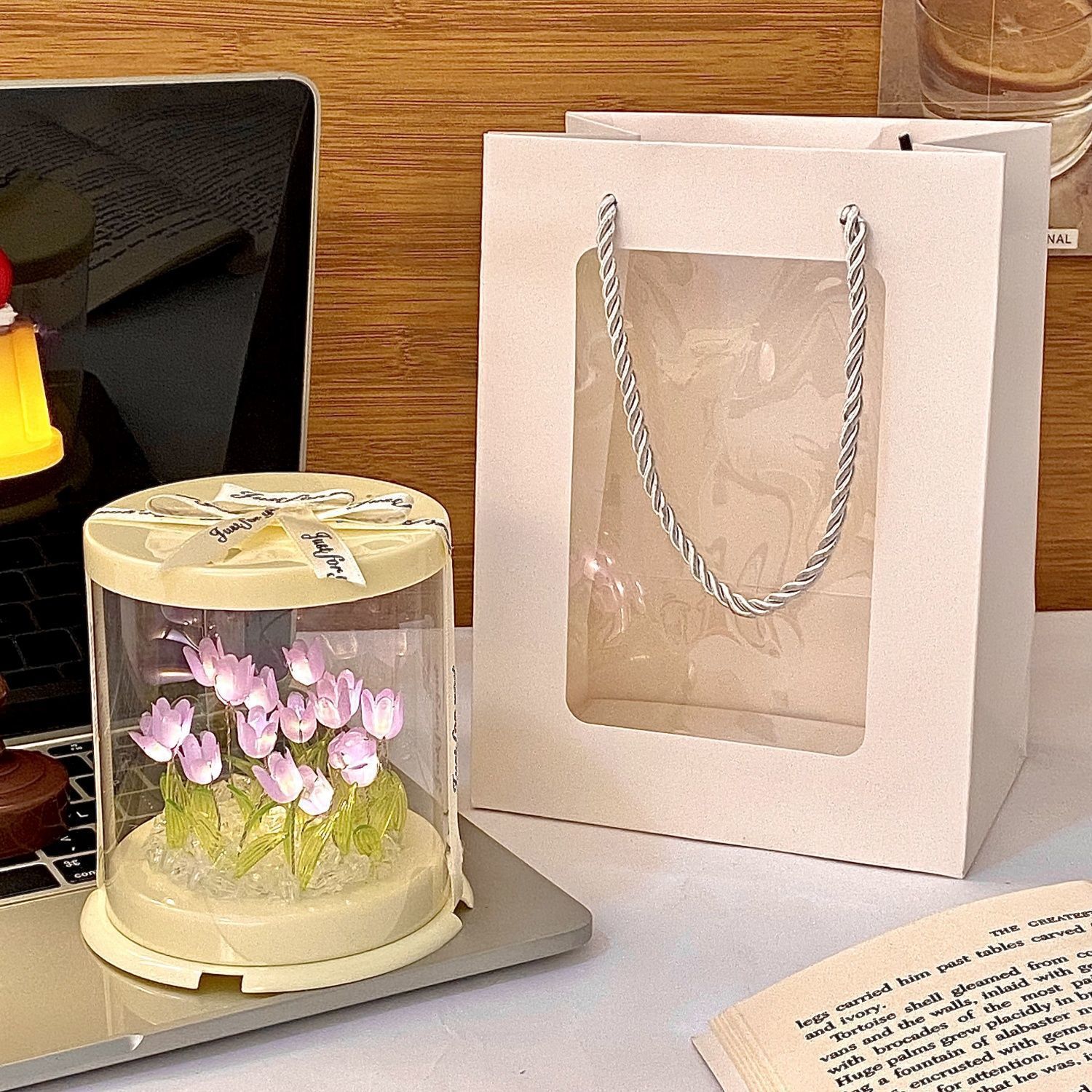 19 Pétales de Gelée Violette + Boîte à Gâteau + Sac Fenêtre