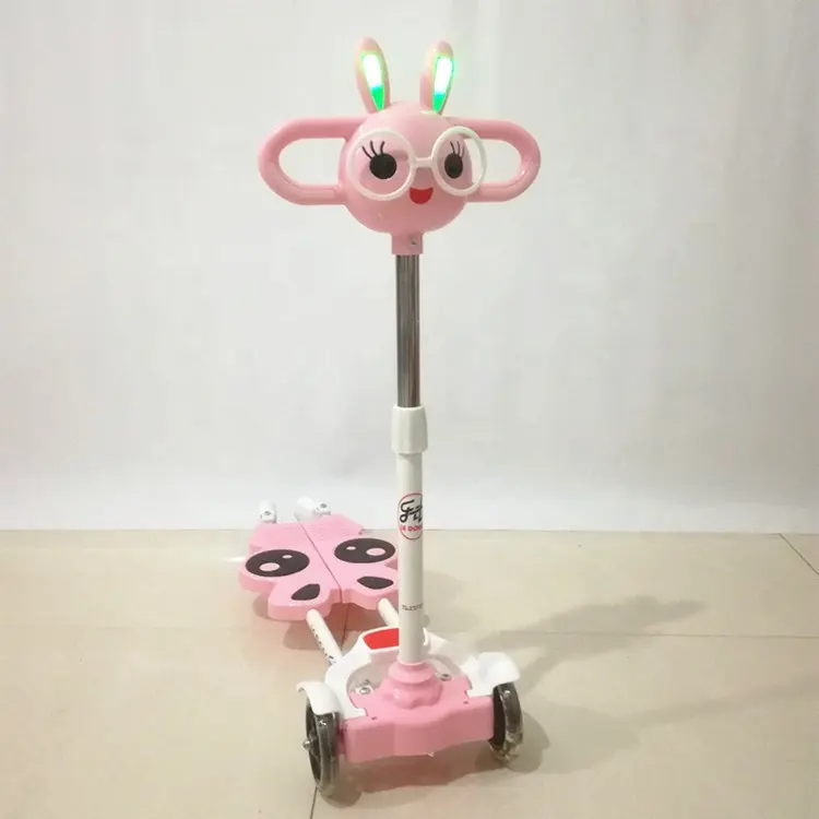 New Fashion Design Rabbit Very Cute Baby Scooter mit Music und Light