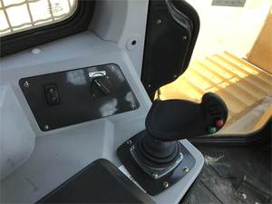 Мини-погрузчик <span class=keywords><strong>Shantui</strong></span> SSL85B <span class=keywords><strong>3</strong></span>т с ковшом 0,54 м³ - Product Image 5