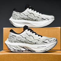 Chaussures de course sportives respirantes en maille pour hommes, modèle 32151, printemps, logo personnalisé disponible, faible MOQ, OEM ODM, plusieurs couleurs, vente en gros