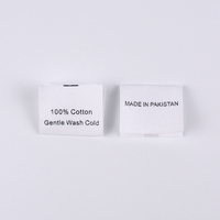 Étiquettes de lavage personnalisées en polyester pliées, respectueuses de l'environnement, en matériaux de haute qualité, pour le lavage à la main