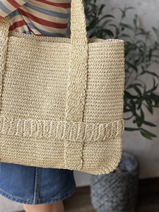Sac en crochet fait à la main Big Boho Sac en raphia beige Sac de plage pour femme - Product Image 6